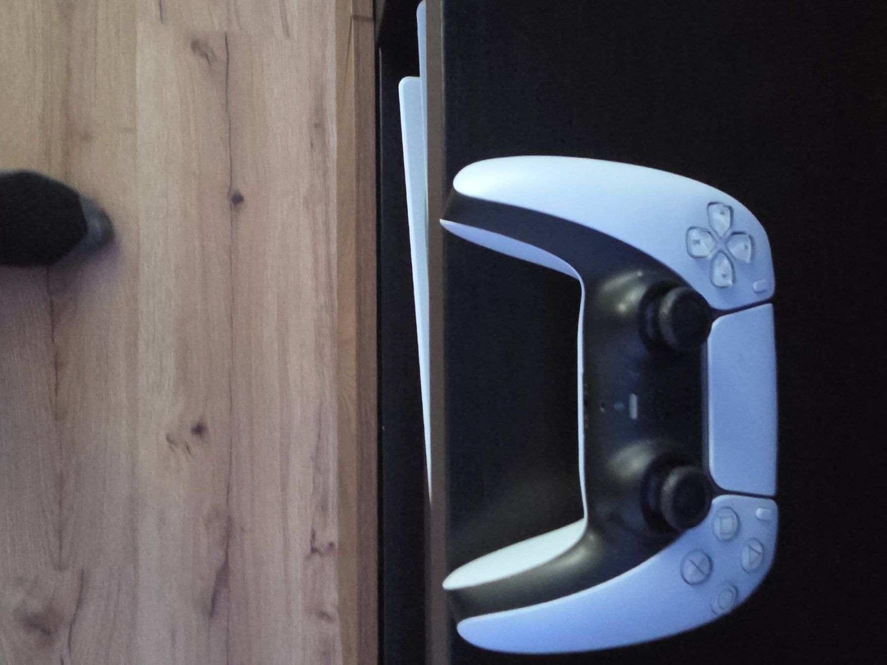 Sony Consoles: Playstation 5 – D'occasion à Neu St. Johann par baj_27r7 2