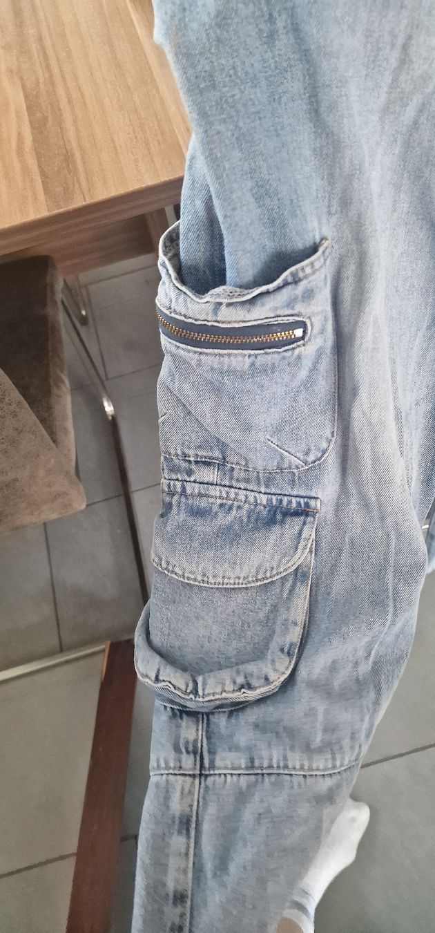 Jeans: Jeanshosen - 3 Stuck – Usato da Oberweningen venduto da LT8165 1