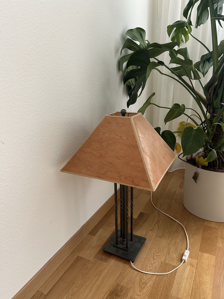 Lampade: Tischlampe im Vintage-Stil – Usato da Wädenswil venduto da Byvesa 1