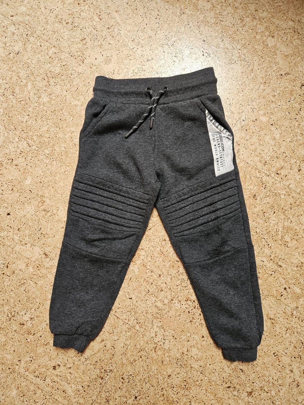 Primark Pantaloni: Hose Gr.98 – Usato da Worb venduto da jun_fj8w