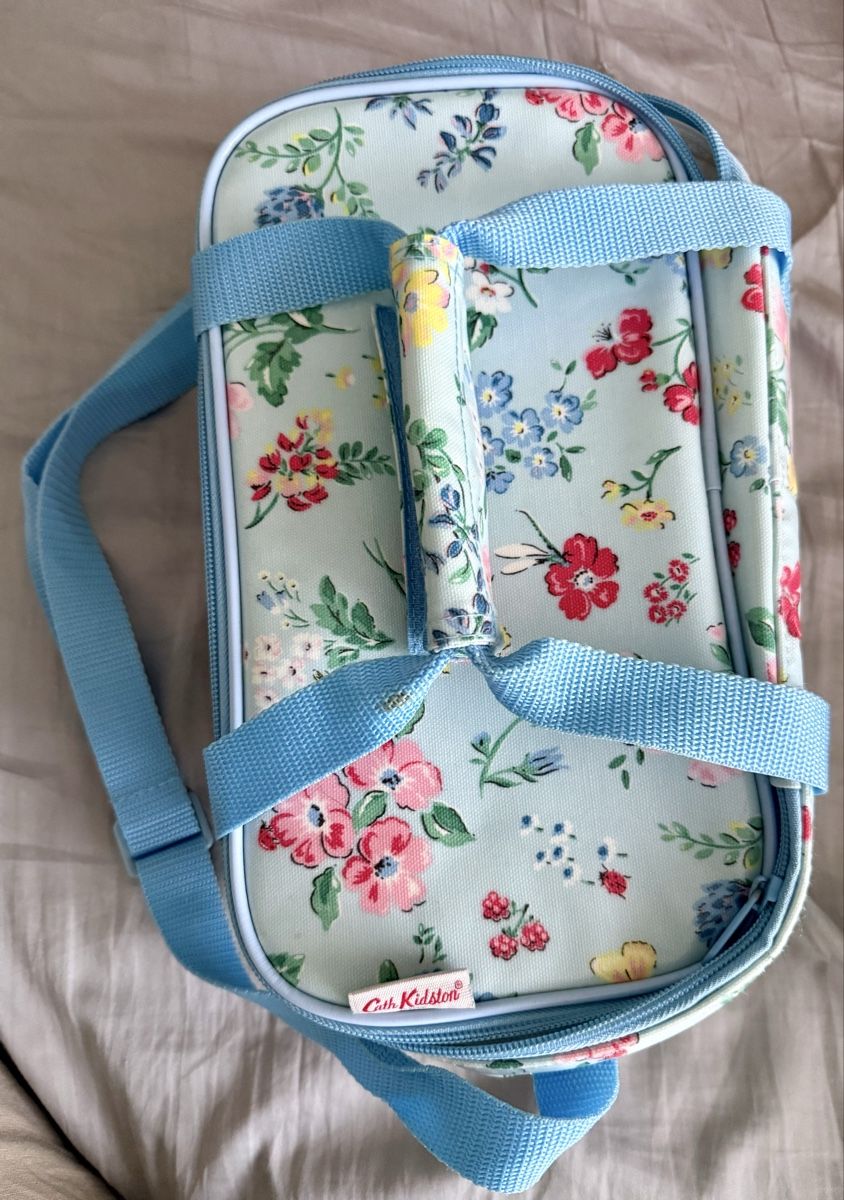 Frigoriferi & Refrigeratori: Cath Kidston Kühltasche – Usato da Allschwil venduto da Artur15