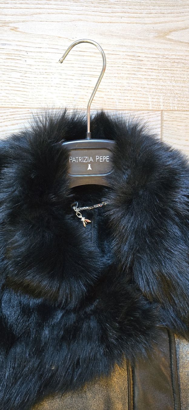 Patrizia Pepe Giacche: Patrizia Pepe Lammfelljacke Gr.36 Winter warm – Nuovo (secondo la descrizione) da Schönenwerd venduto da violett03 1