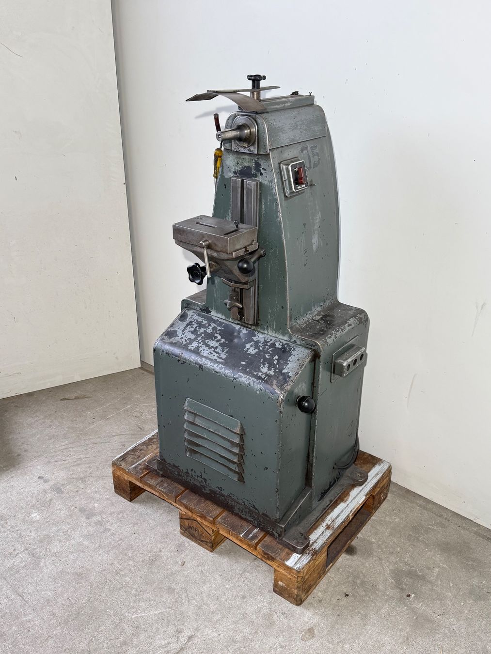 Schaublin Tutte le macchine: Maschine Schleifmaschine Schaublin – Usato da Boswil venduto da ABLagerBoswil 1