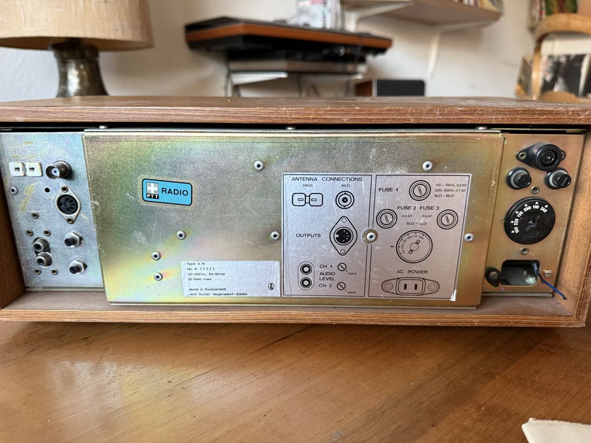 Revox Radio: Stereo Tuner Revox A 76 – Difettoso da Bern venduto da Breitfeld 1
