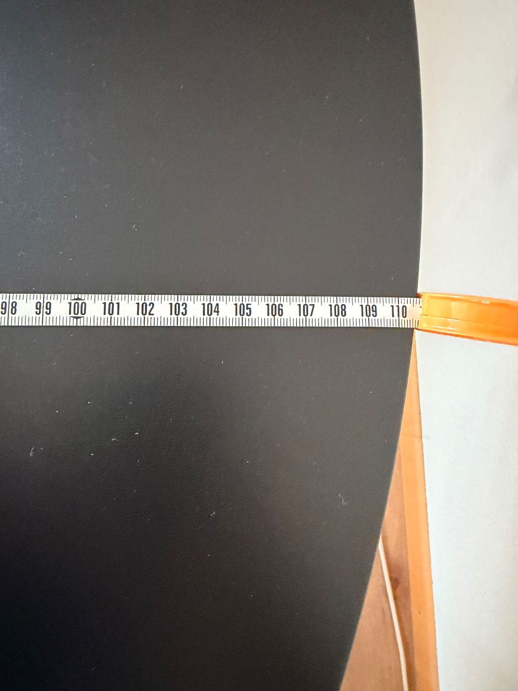 Tische: Runder Tisch – Gebraucht aus Aarwangen von fra_sh78 2