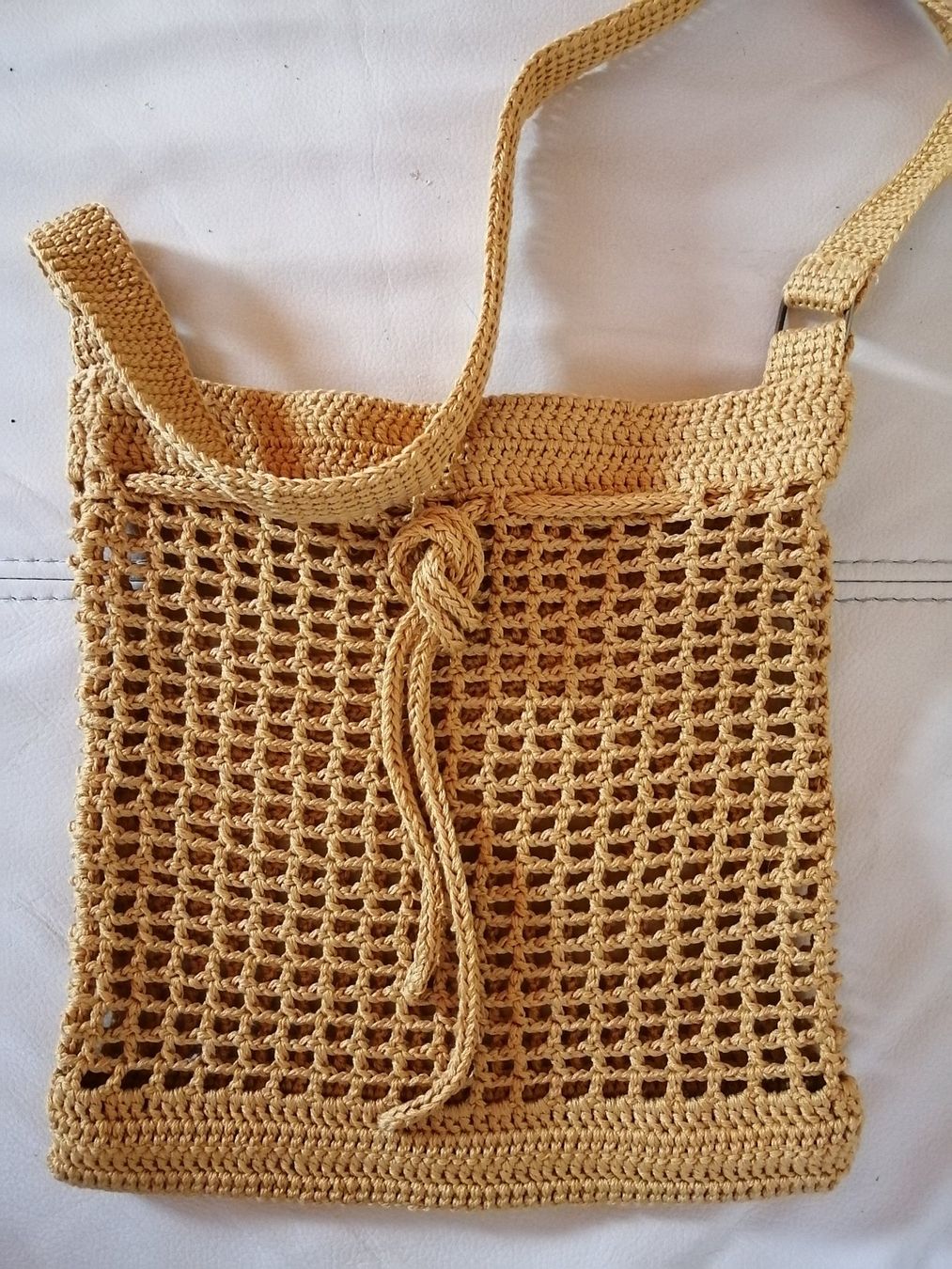 Sacs femmes: handgestrickte Umhängetasche 100%Baumwolle – Neuf (Voir description) à Buchrain par nat_pl5p 2