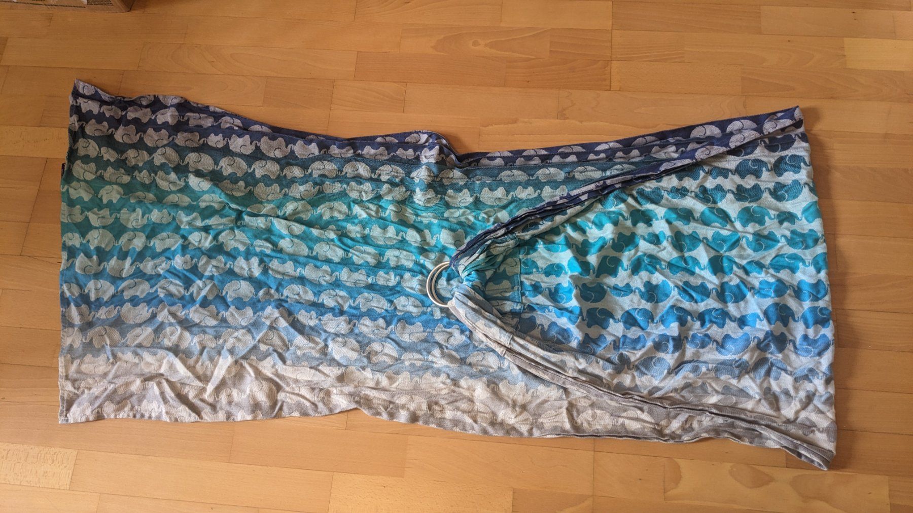 Porte-bébés ventraux & dorsaux: Yaro Ringsling Tragetuch – D'occasion à Zürich par julia513 2