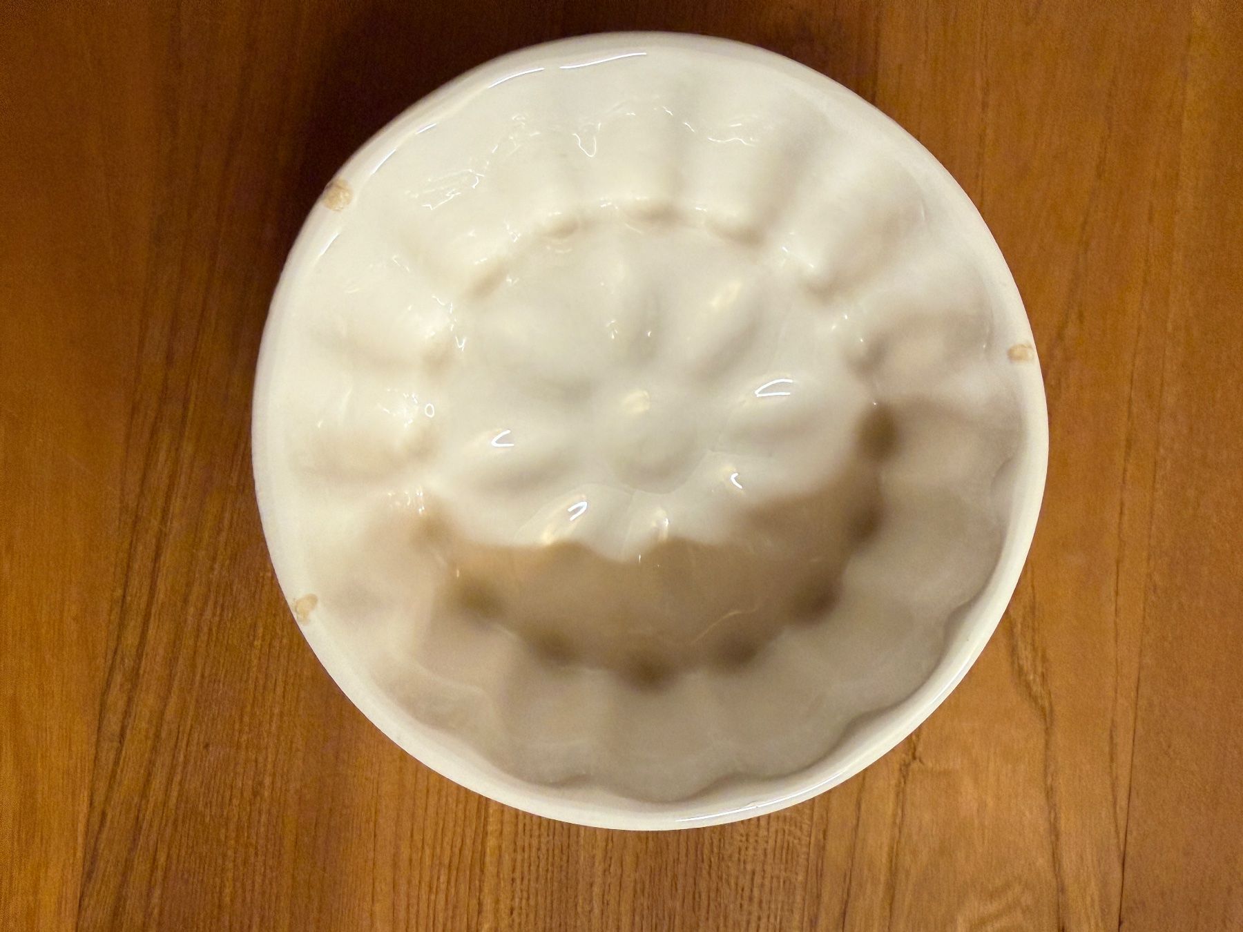 Ciotole: Pudding Form evt Rössler, gelb rund vintage – Usato da Wittwil venduto da Schnaeppli64 1
