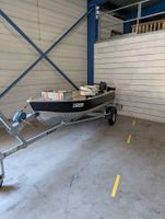 Bateau de pêche Italmarine avec remorque