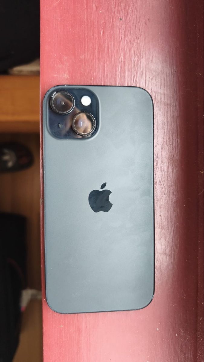 Apple Portables: iphone 15 – D'occasion à Neuhausen par ish_8g79 3