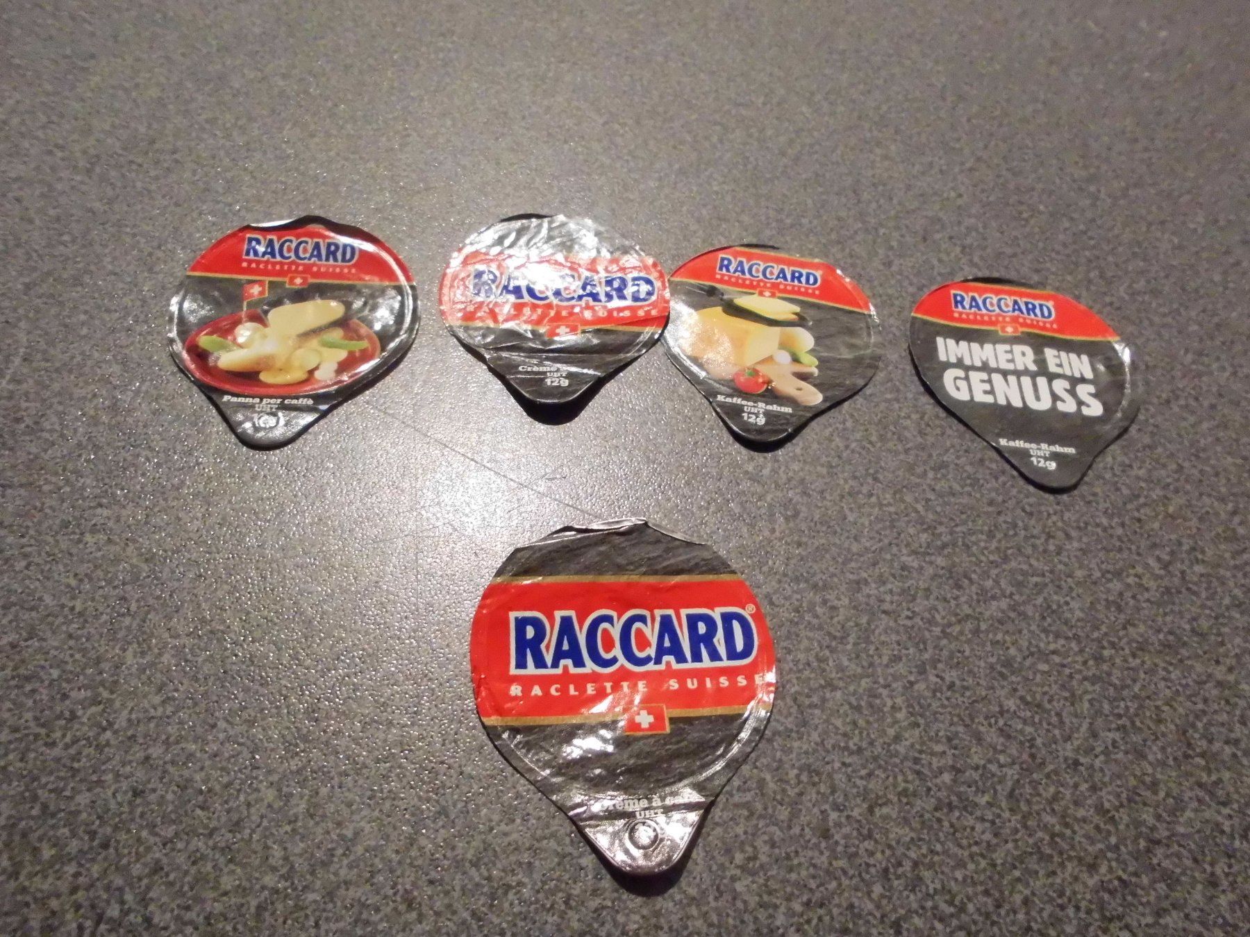 Coperchi dei cremini per caffè: Kaffeerahmdeckeli Serie Raccard – Usato da Zürich venduto da abraxas1291