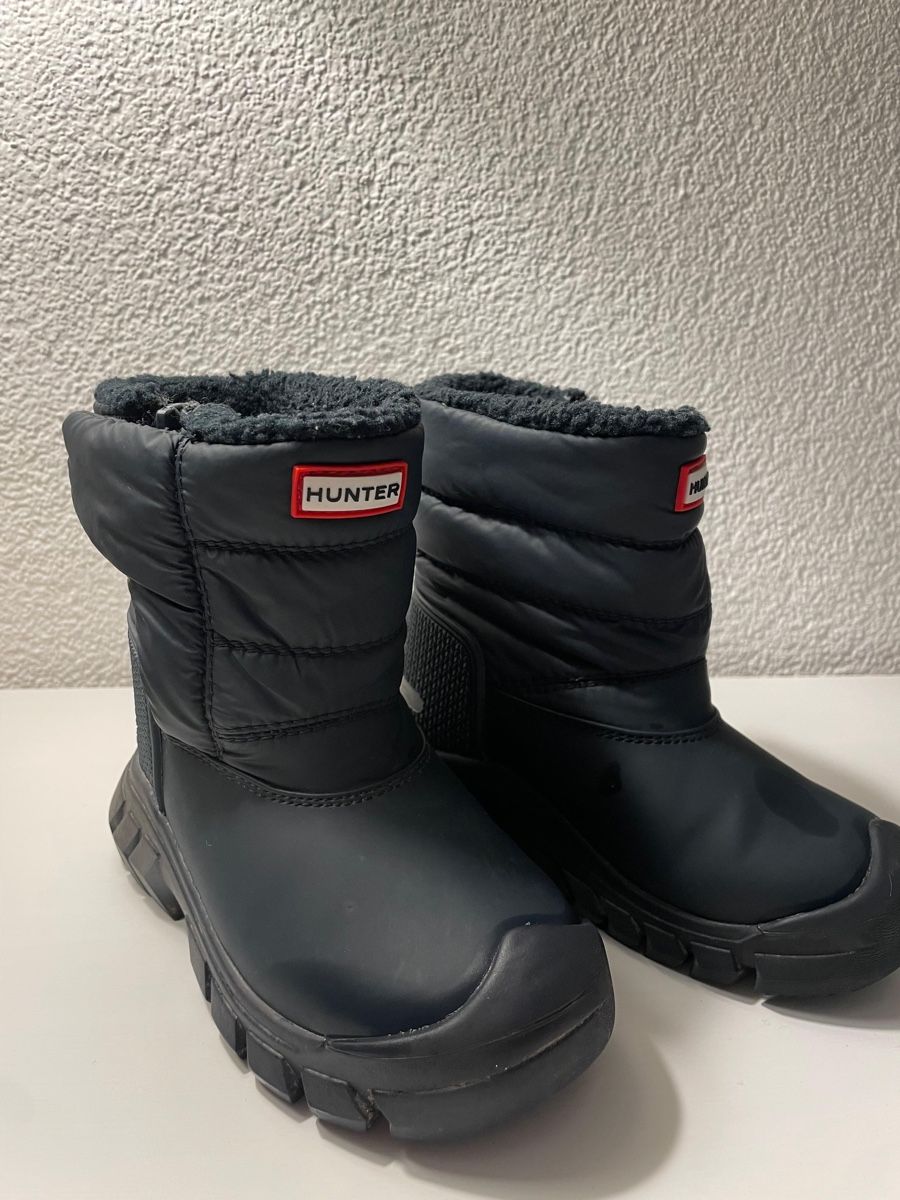 Hunter Scarpe per ragazzi: Hunter Kids Snow Boots, Grösse 25 – Usato da Bazenheid venduto da hat_96