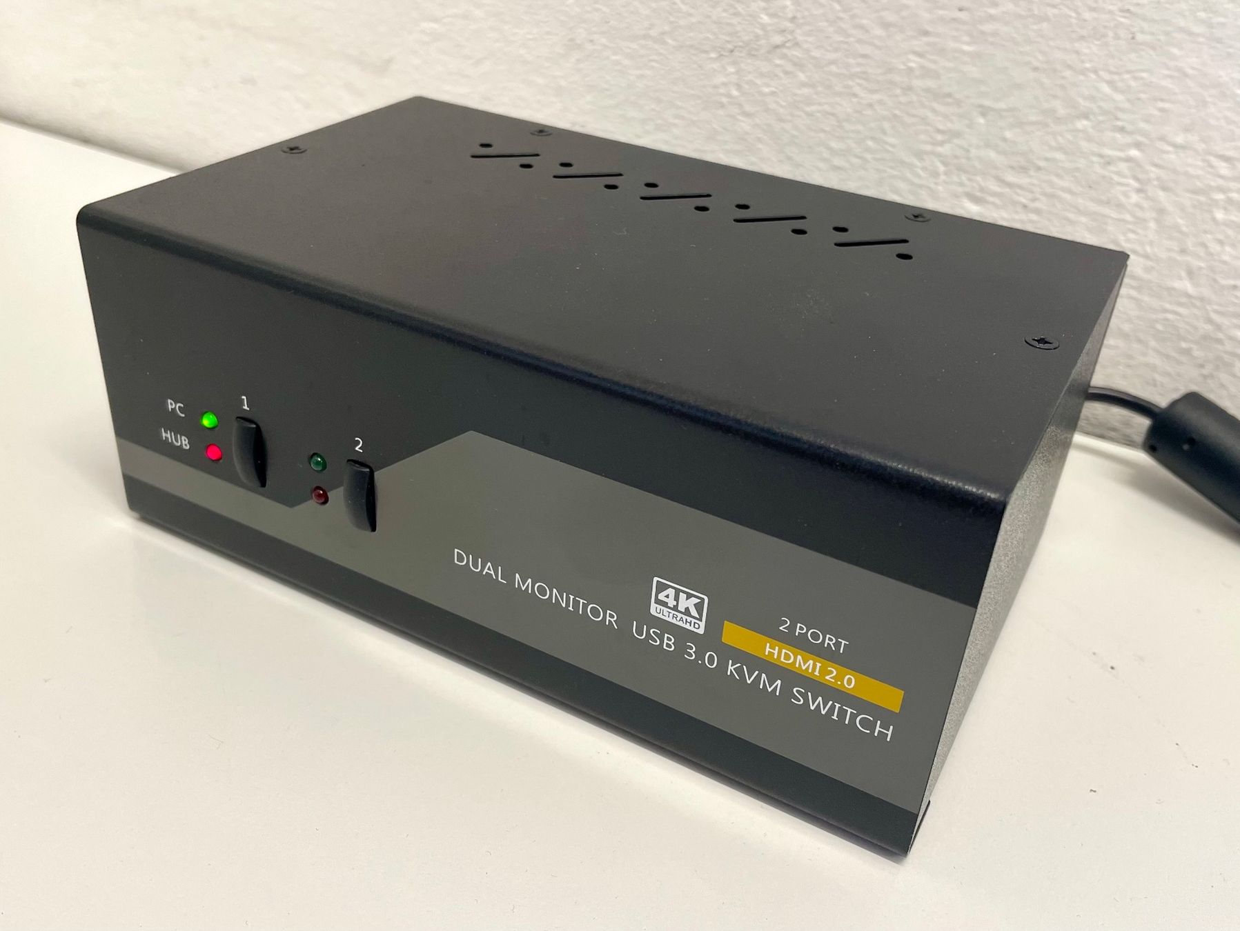 Hub & Switch: InLine KVM Desktop Switcher/4K UltraHD/HDMI 2.0 – Usato da Niederdorf venduto da LeptonAG