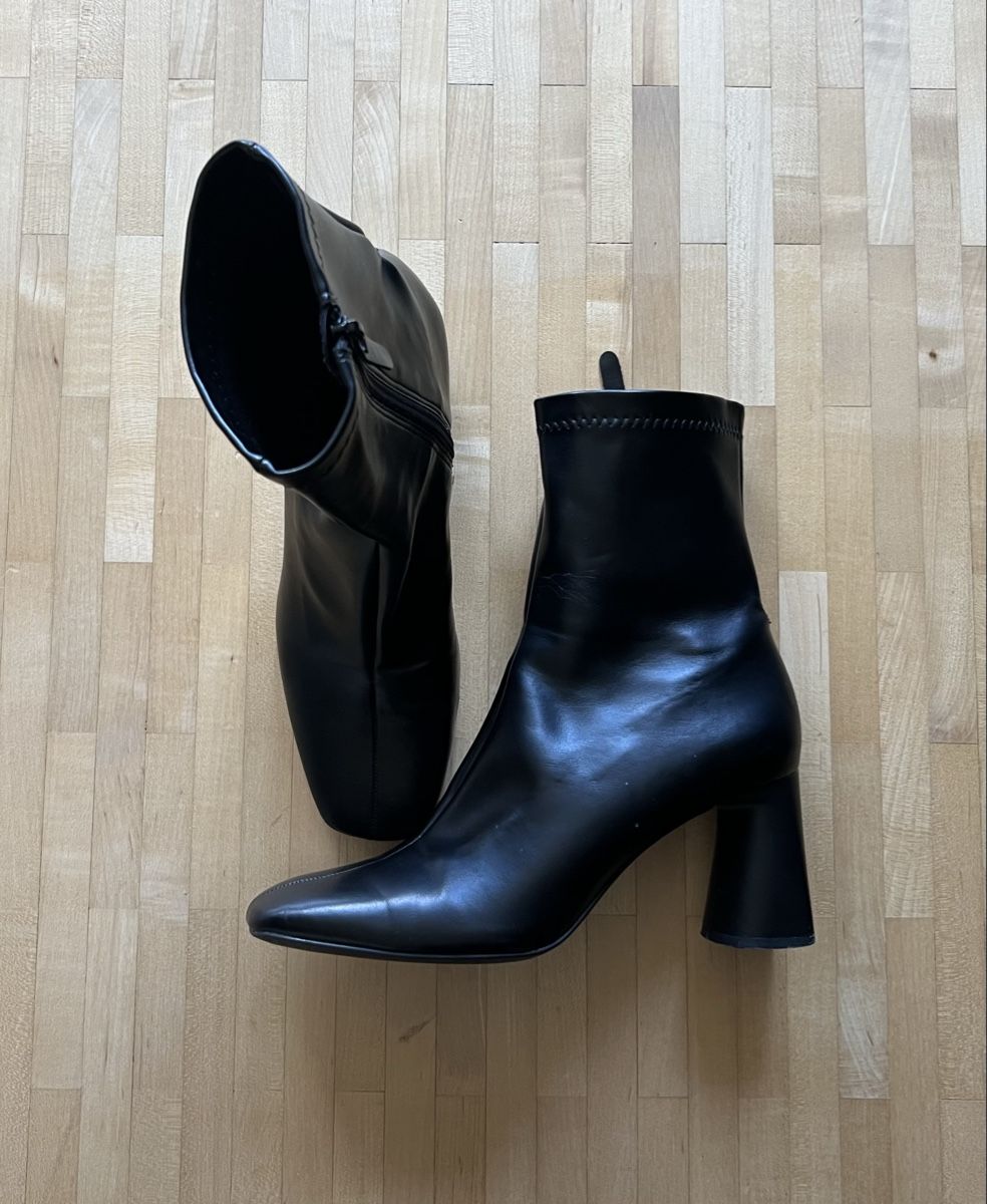 Stradivarius Scarpe da donna: Stiefeletten - Stradivarius – Usato da Zürich venduto da naviaa 1