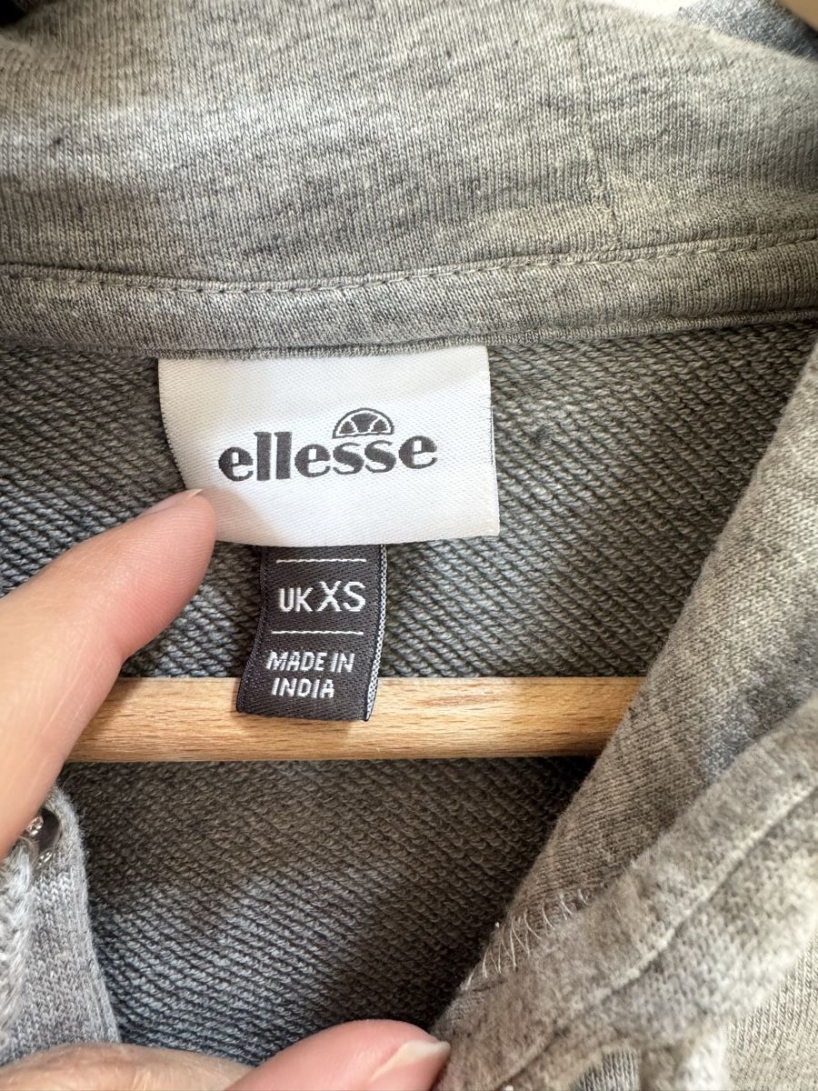 Ellesse Maglioni & Felpe: sweat à capuche Ellesse gris – Usato da Lonay venduto da nei_79jc 2