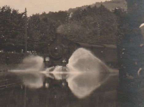 Cartoline postali: Rorschach Hochwasser mit Zug – Usato da Rorschacherberg venduto da fratovi2 1