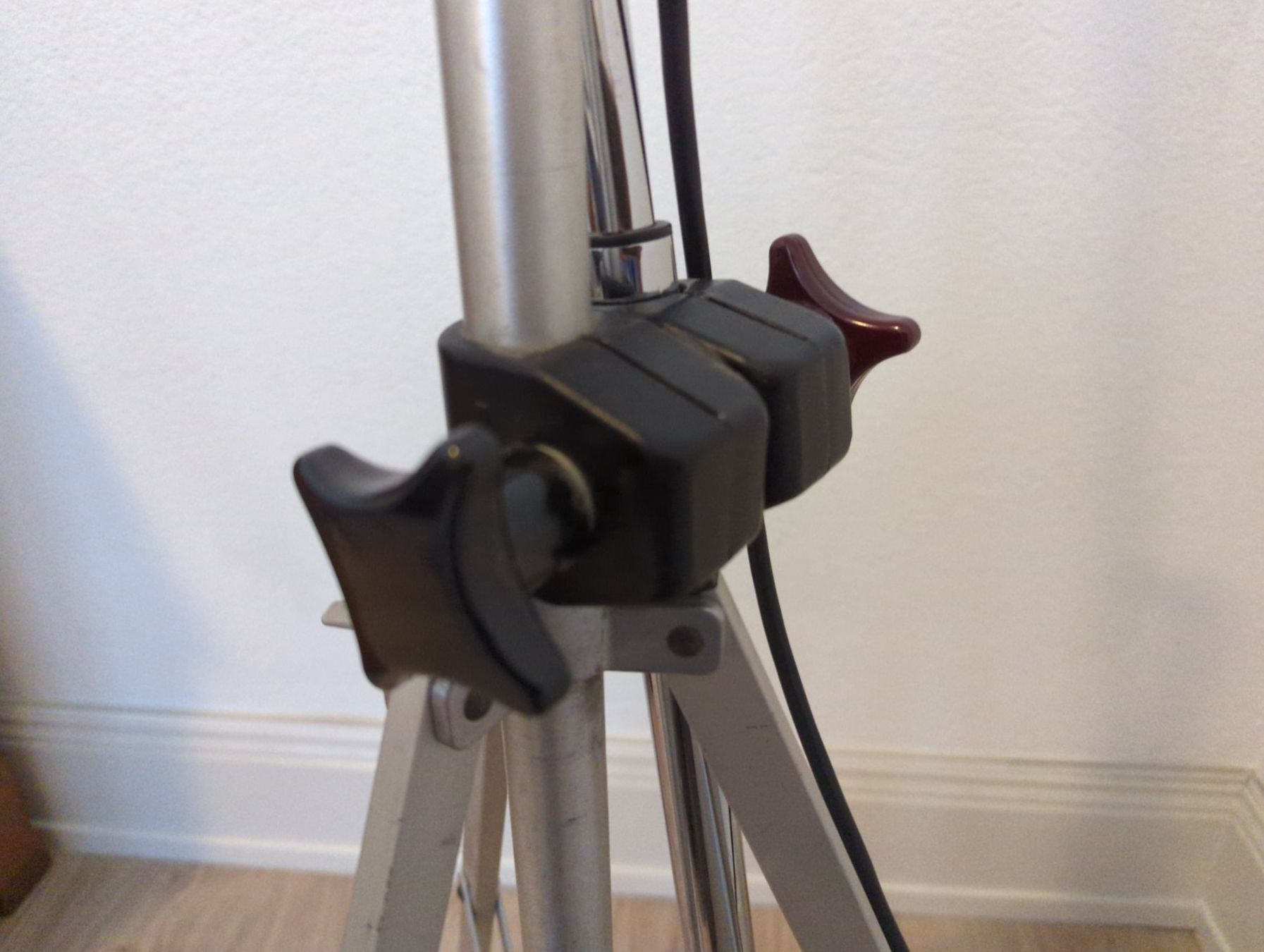 Lampade: Italienische Designer Bodenlampe – Usato da Münchenstein venduto da Polsteratelier.Nobs 5