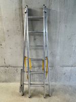 Verlängerbare Zarges-Aluminium-Mehrzweckleiter Modell40281