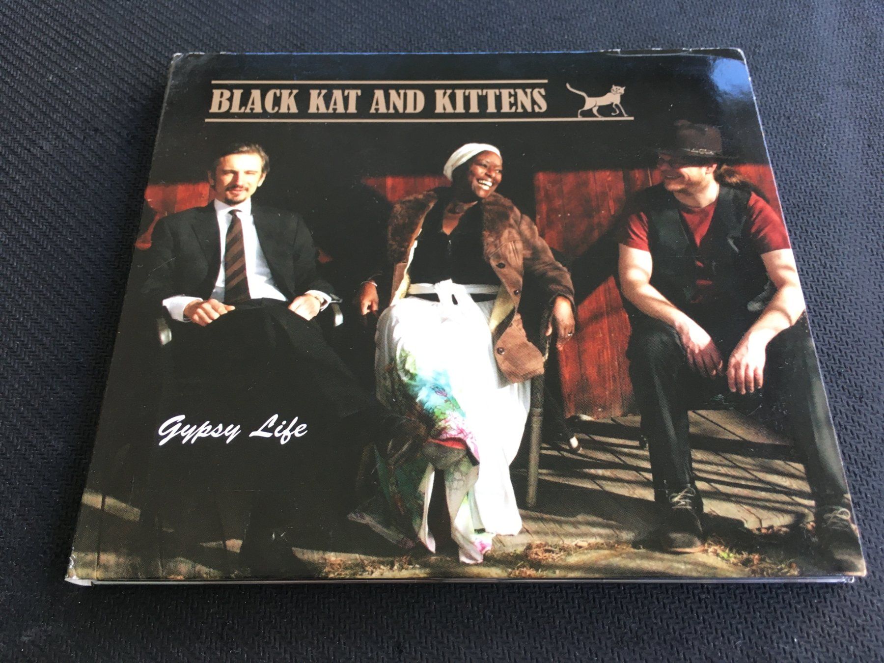 CD: Black Kat and Kittens - Gypsy Life -CD- – Usato da St.Gallen venduto da MedienJoe