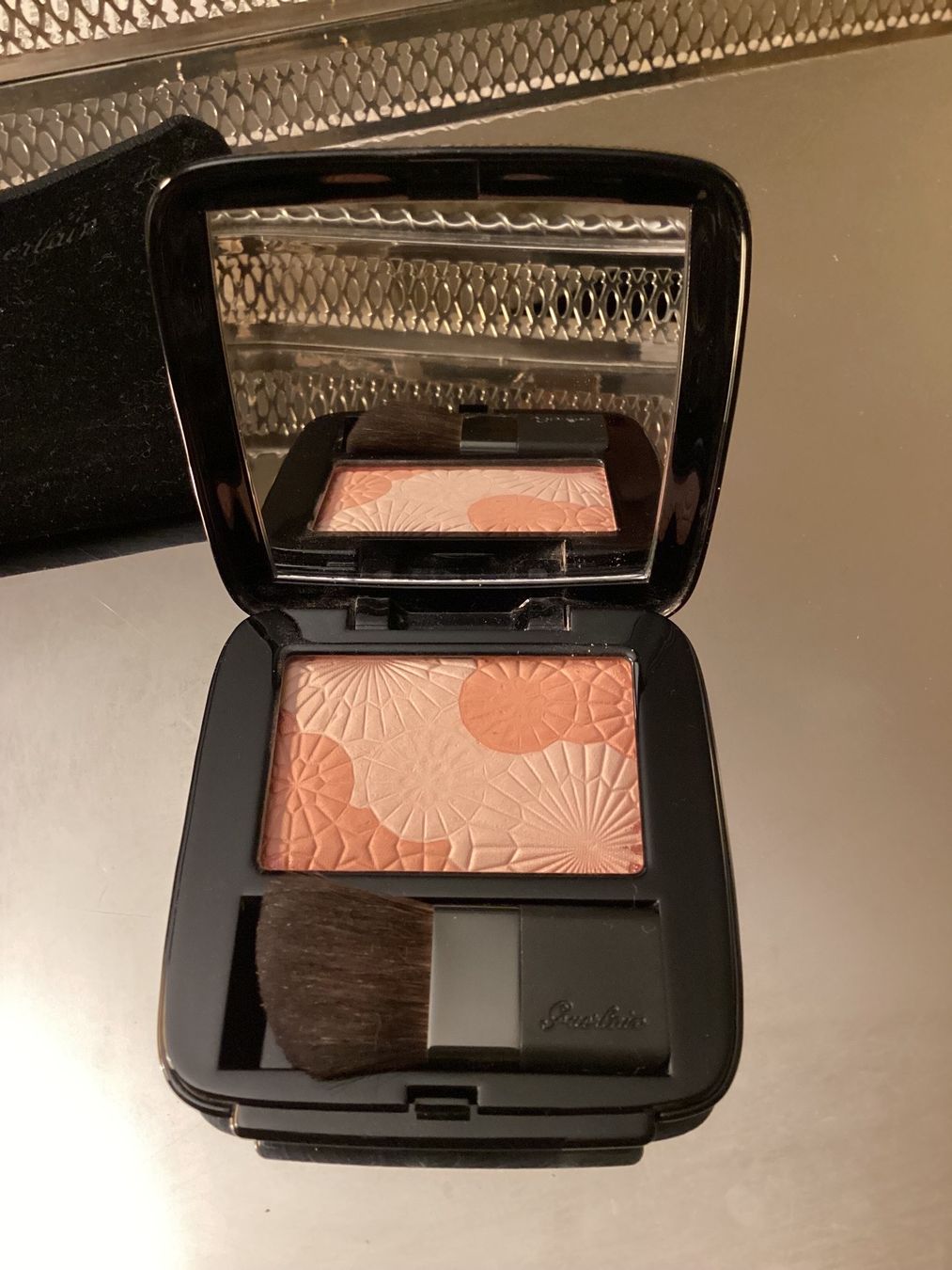 Guerlain Make-up: Guerlain Blush Éclat Cherry Blossom – Usato da Magadino venduto da sylvierosa 2