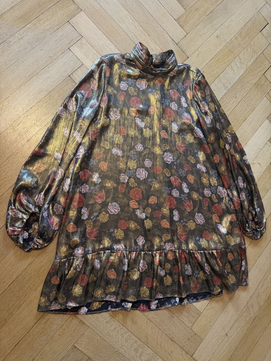 Zara Vestiti: Robe Zara à fleurs dorée irisé - taille M – Nuovo (secondo la descrizione) da Lausanne venduto da Stephaniesdressing 2