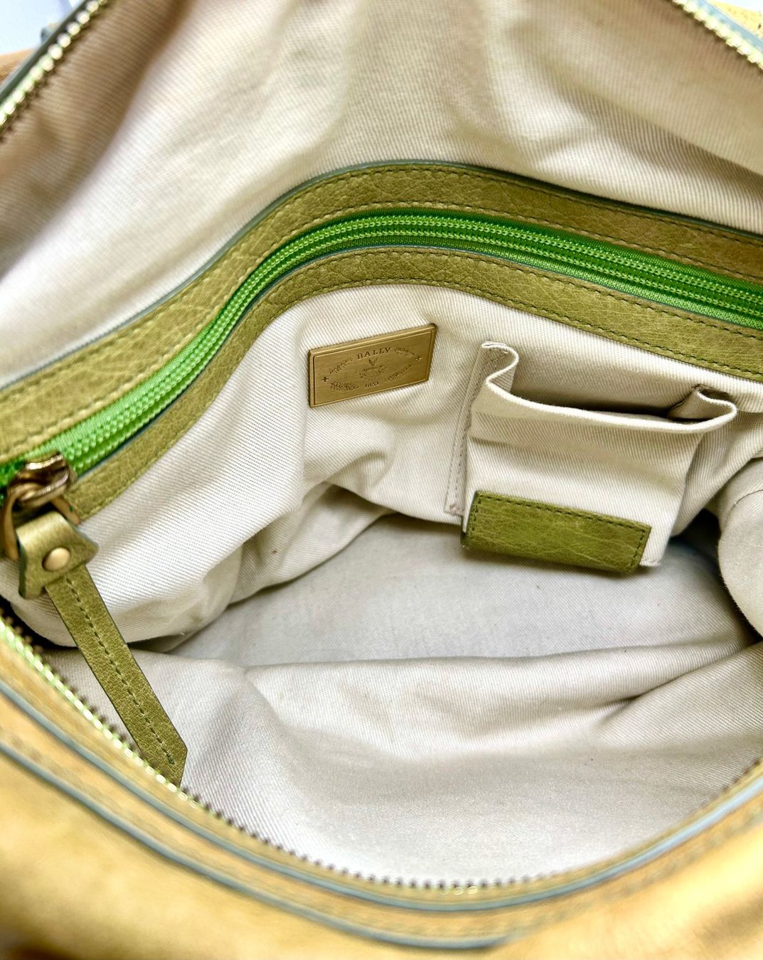 Bally Taschen für Damen: Bally Dallia – Gebraucht aus Turgi von dewi2003 2