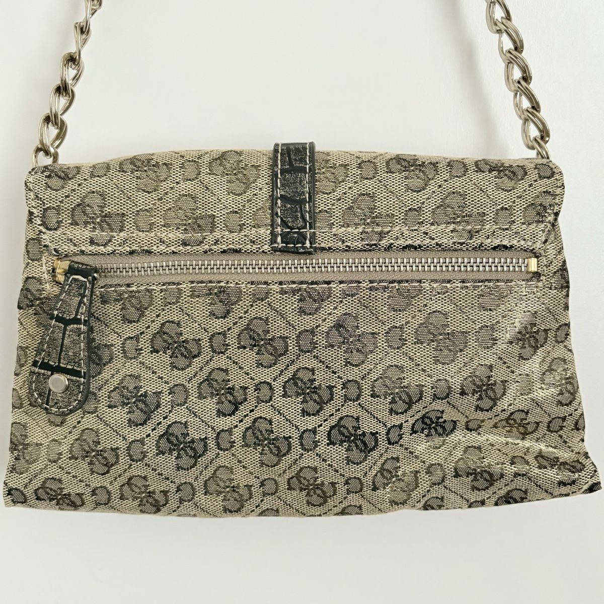 Guess Taschen für Damen: Sac à main Guess doré – Neu (gemäss Beschreibung) aus Moudon von TigerrrEye 2