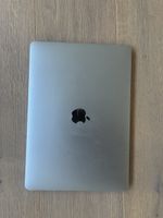 MacBook Air 13” (2020) – Intel Core i3 – 8 GB RAM – 256 GB
