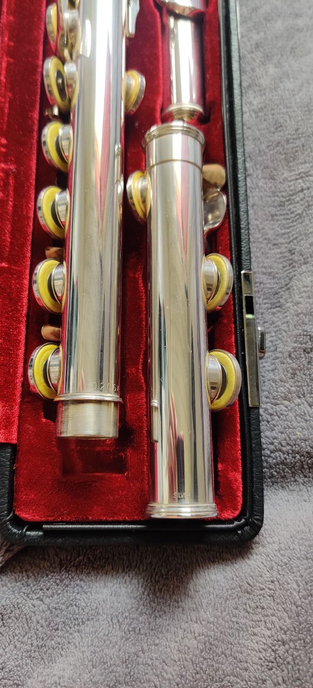 Yamaha Instruments de musique: Querflöte Yamaha 411 -800 silber – D'occasion à Schwarzenburg par Sib_Zh 4