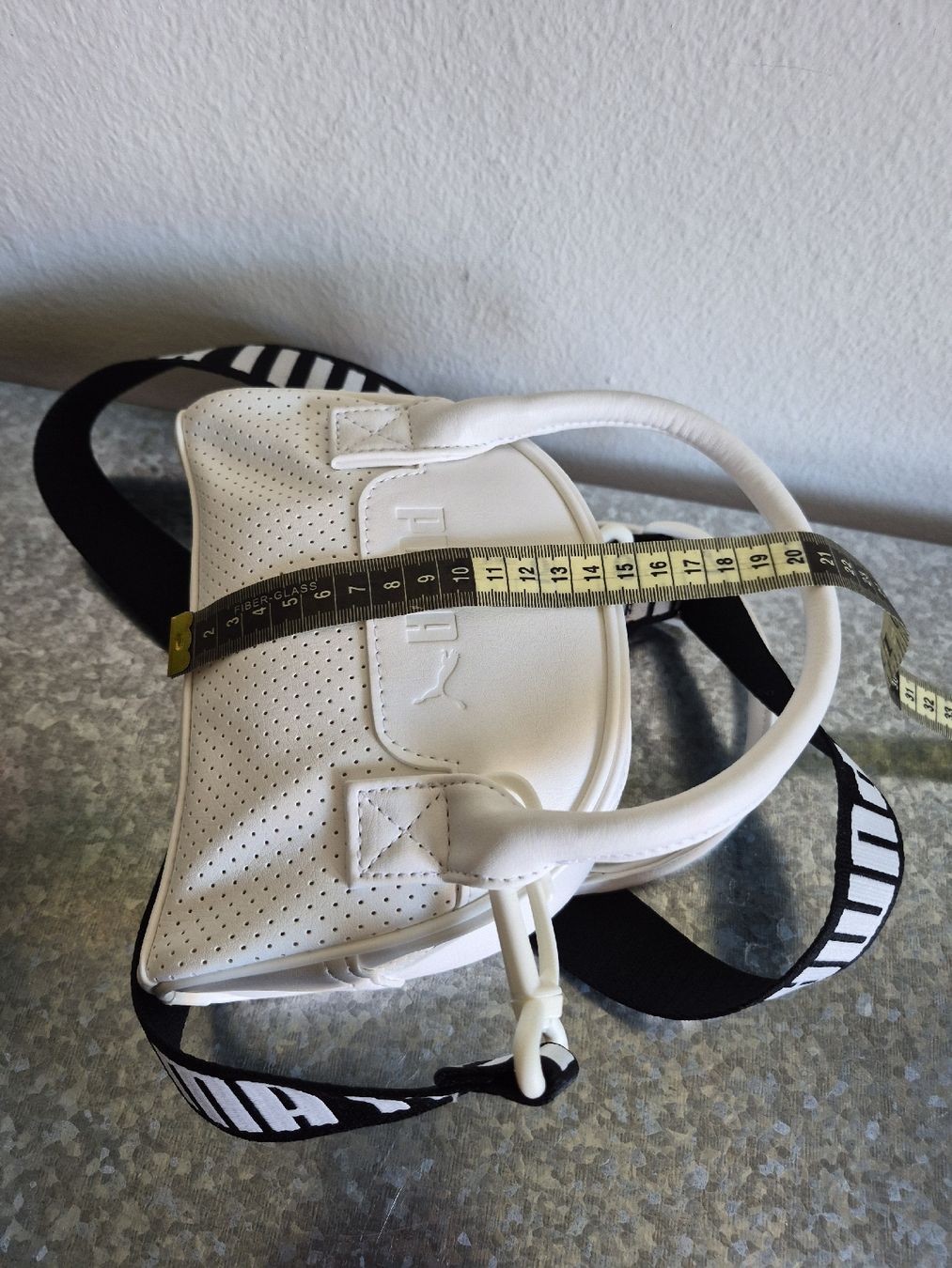 Puma Sacs femmes: Puma Handtasche weiss neu mit Tragegurt  – Neuf (Voir description) à Bern par Rou_rsz5 5