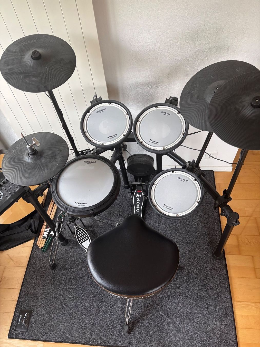 Roland Strumenti musicali: Roland TD-17KVX2 inkl. Drumhocker und Drum-Matte – Usato da Thalwil venduto da tym_7ytk 1