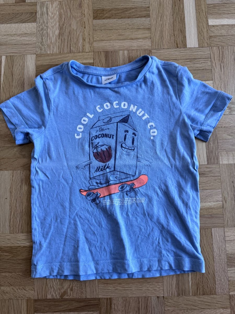 Kleiderpakete & -sets: T-Shirts 3 Stk. Grösse 104/110 – Gebraucht aus St. Gallen von kara_24 2