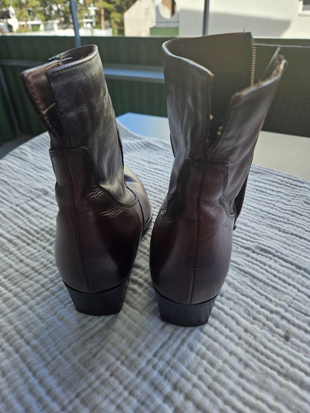 Chaussures femmes: Stiefelette – D'occasion à Basel par wurzelstein 2