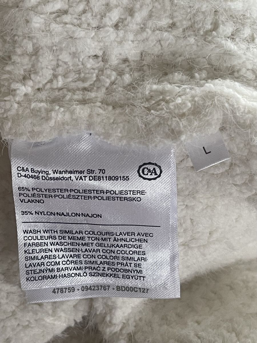 Maglioni & Felpe: Weicher, kuscheliger Pullover in Weiss, Grösse L – Usato da Obernau venduto da Andypsilon70 3