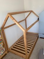 Montessori - Kinderbett mit Lattenrost, Massivholz 90x200