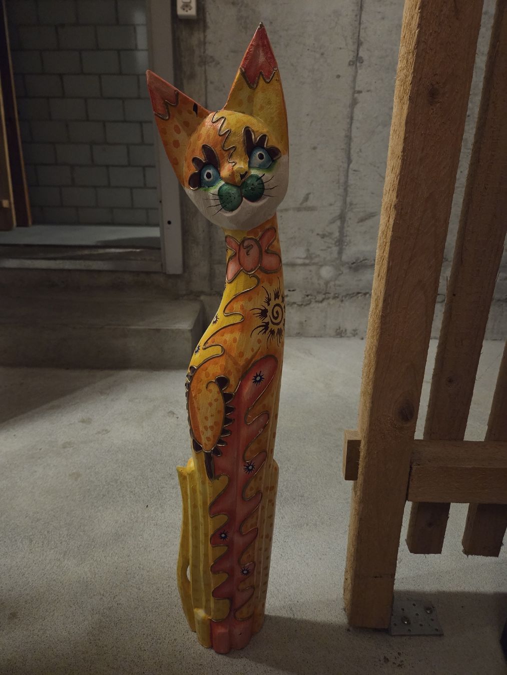 Statuette: deko Katze aus Holz – Nuovo (secondo la descrizione) da Riniken venduto da widmersteffi