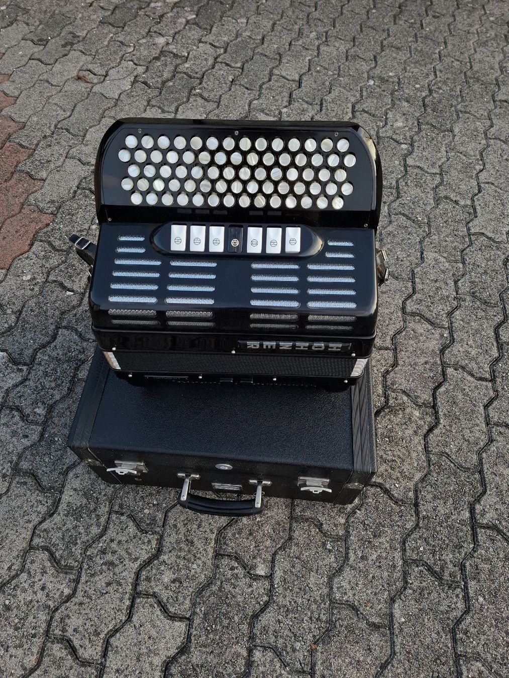 Strumenti musicali: belle chromatique – Usato da Villeneuve venduto da BibiVintage 1