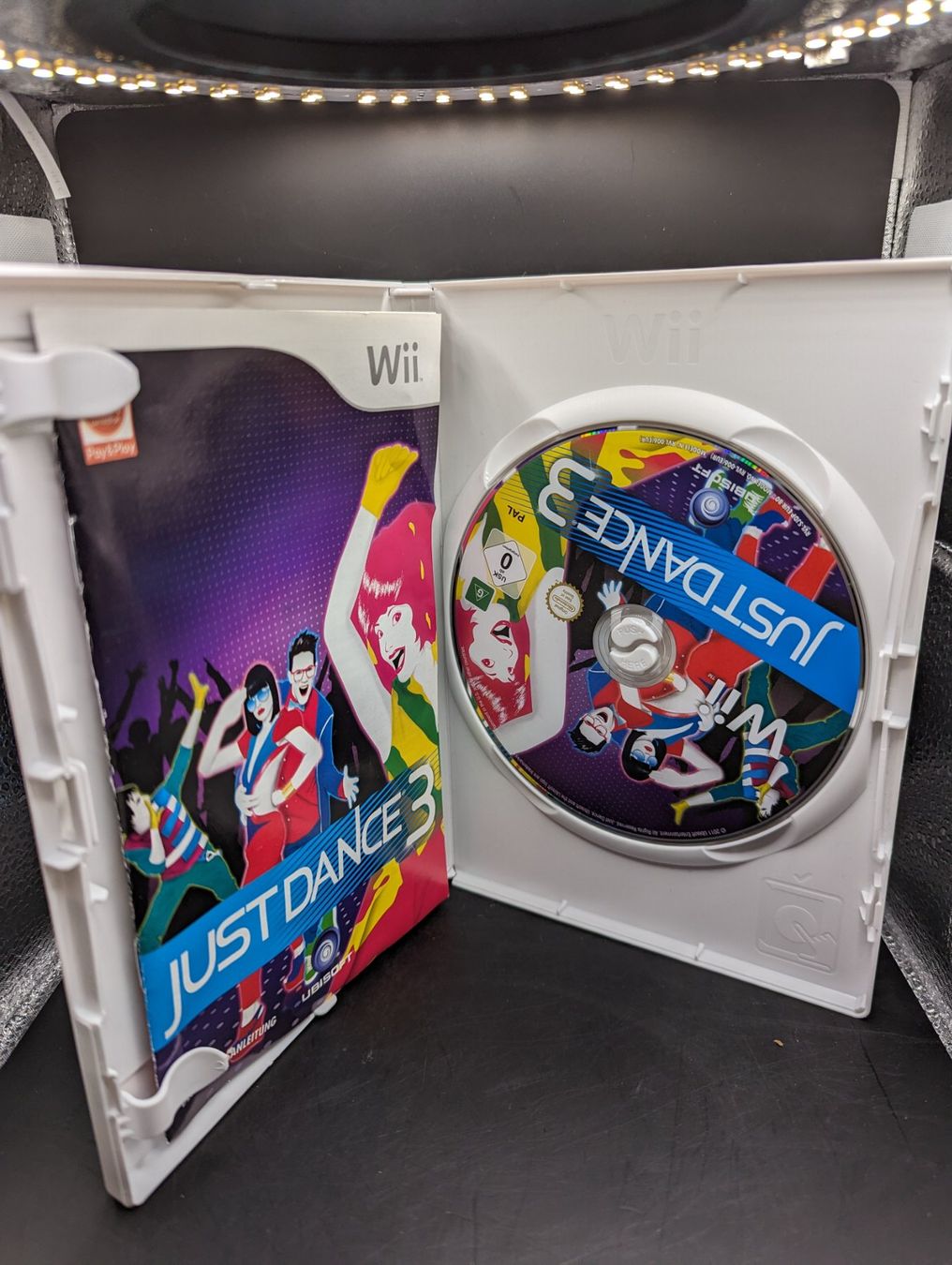 Nintendo Spiele: Just Dance 3 - Nintendo Wii Game – Gebraucht aus Hünenberg See von  1