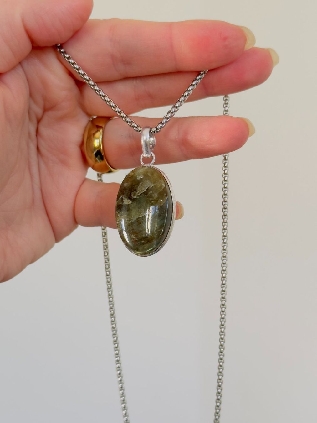 Catenine: Fashionable labradorite necklace – Nuovo e nell'imballaggio originale da Genève venduto da AGBERG 7
