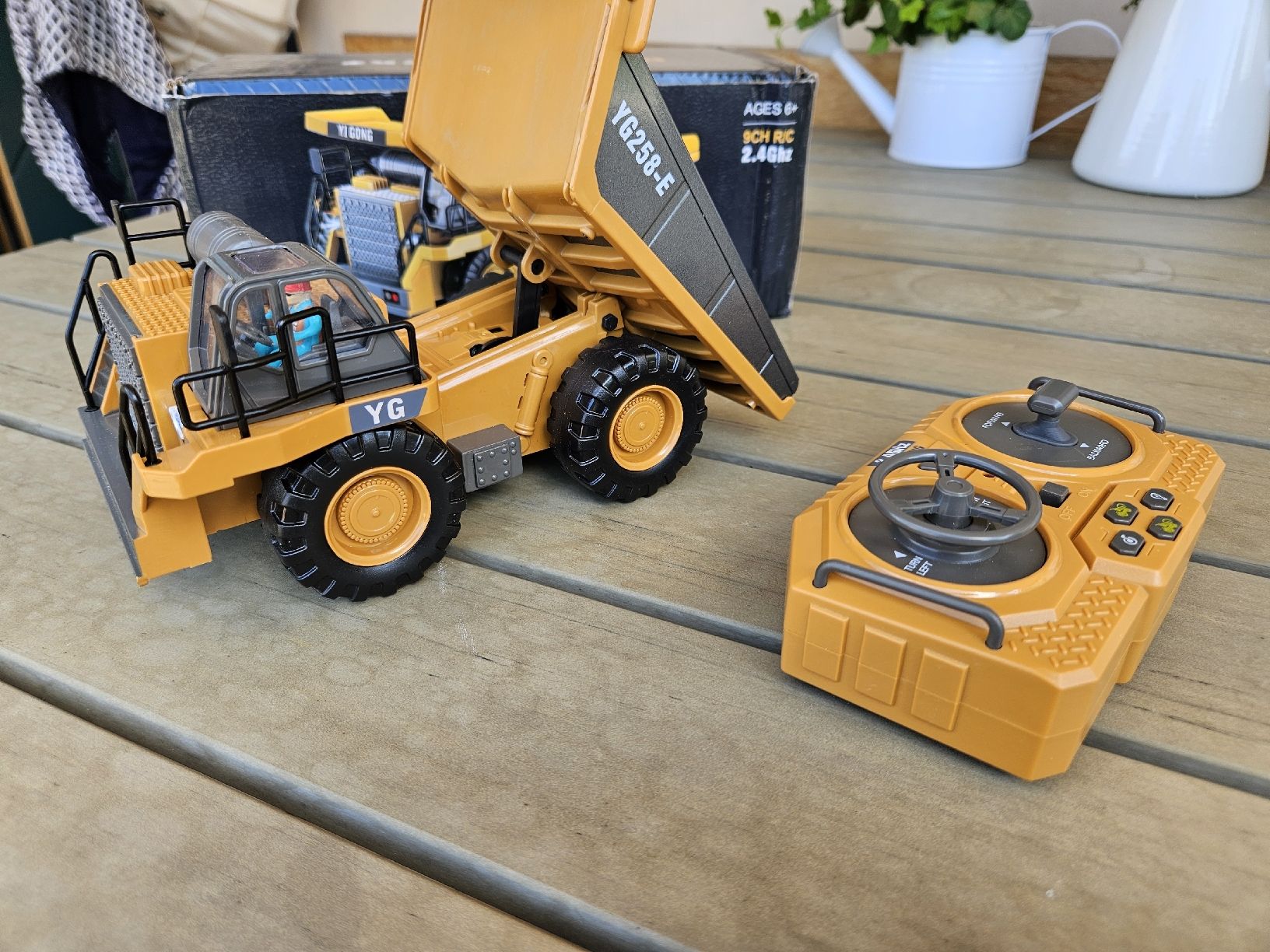 RC Kits de montage: RC Bagger und Kipper set neuwertig – Neuf avec emballage d'origine à Thayngen par stefano_missio 2