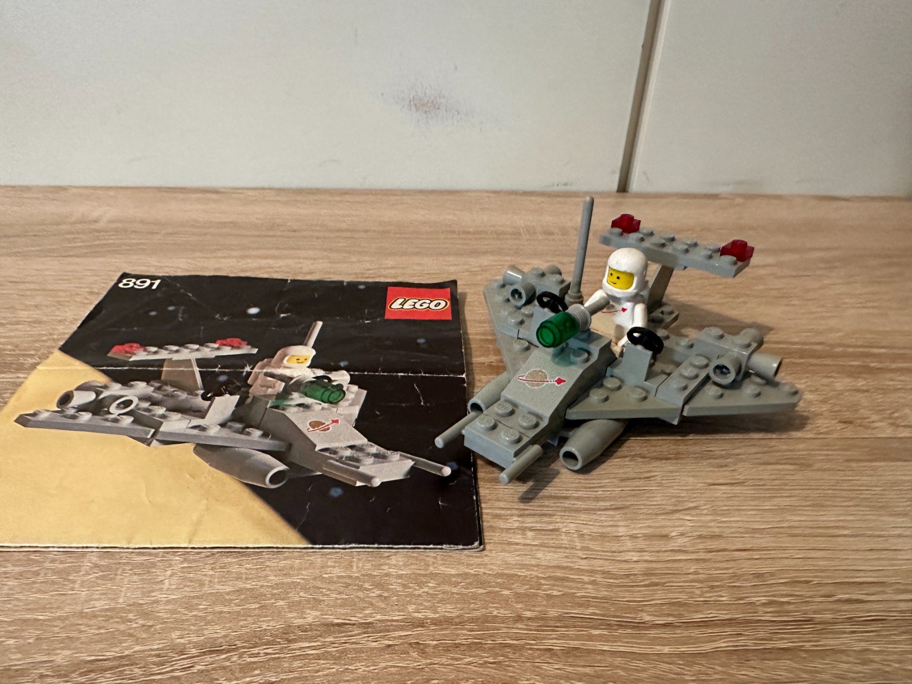 Legoland Kit di costruzioni: LEGO 891 Space Two-Man Scooter – Usato da Basel venduto da Don-Angel
