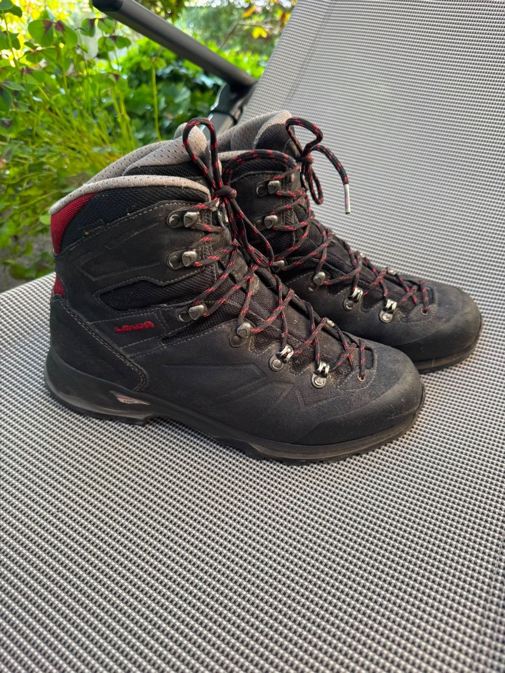 Lowa Scarpe da uomo: Lowa Wanderschuhe – Usato da Baar venduto da omit4088