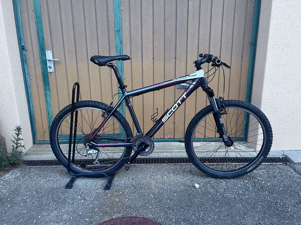 Velos: Vélo Scott scale 60 – Gebraucht aus Charmey (Gruyère) von luc_6xzp 1