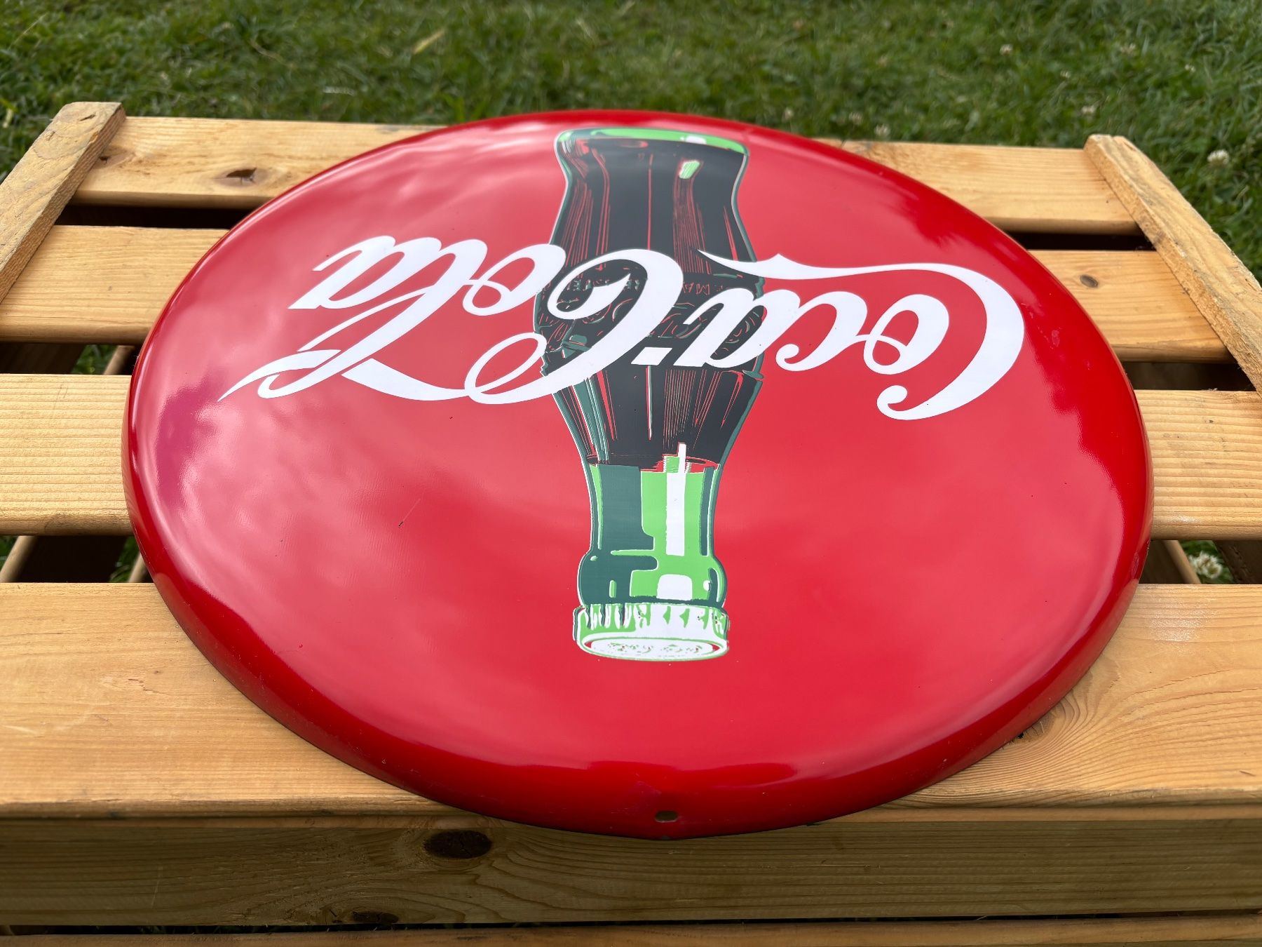 Coca-Cola Insegne: schönes rundes Coca Cola Vintage Blechschild – Usato da Feldbach venduto da Olive1 5