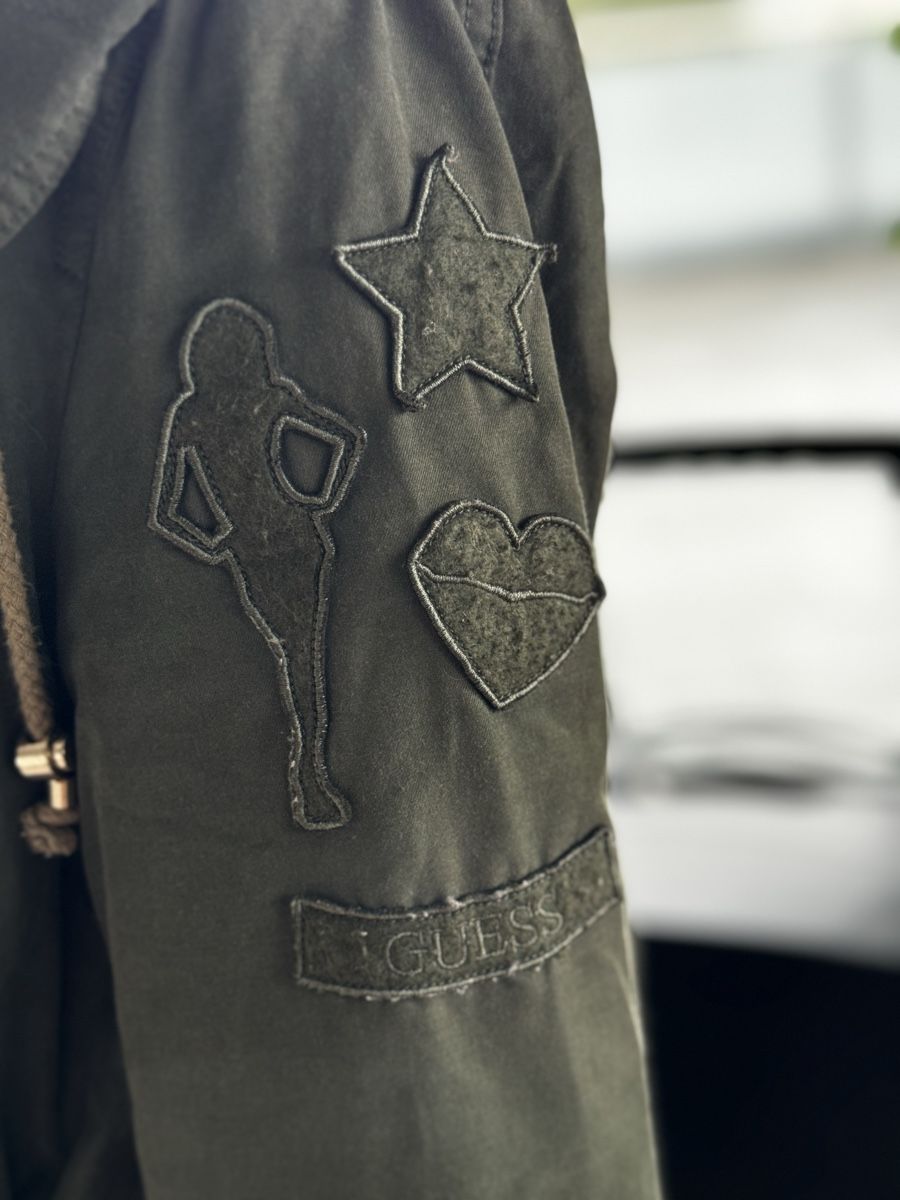 Guess Giacche: Guess Übergangsjacke Parka Gr. M – Usato da Goldau venduto da mira221 2