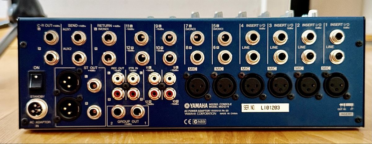 Yamaha Console di mixaggio: Yamaha analog Mischpult MG12/4 – Usato da Münsingen venduto da Immergutbedient 1