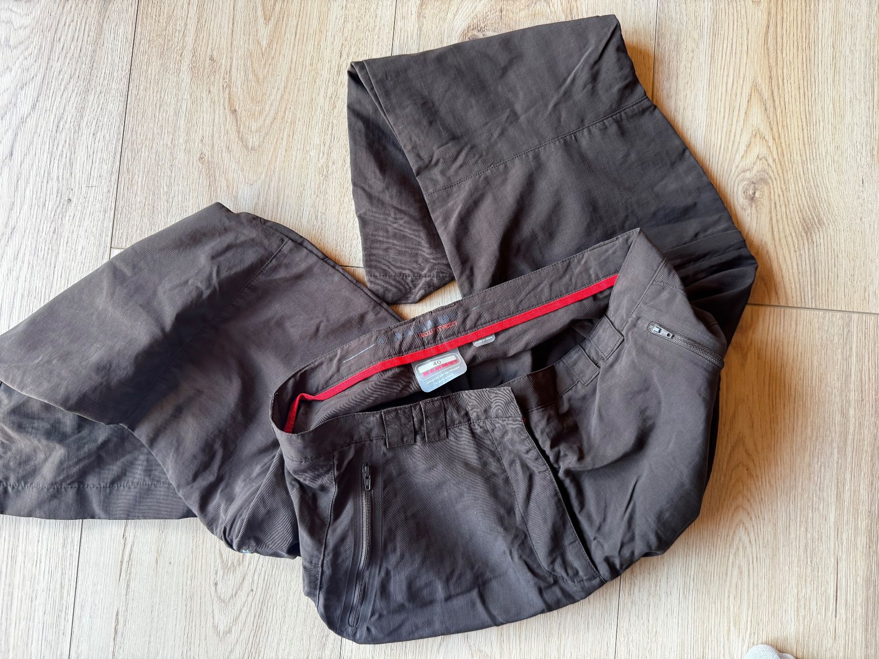 Mammut Pantaloni: Mammut pantalon transformable en short – Usato da Ovronnaz venduto da Etagne68 3