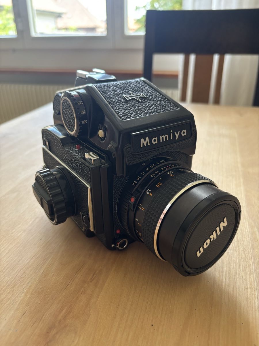 Mamiya Fotocamera: Mamiya 645, mit Prismensucher, Mittelformatkamera – Usato da Bern venduto da kja_w7dn