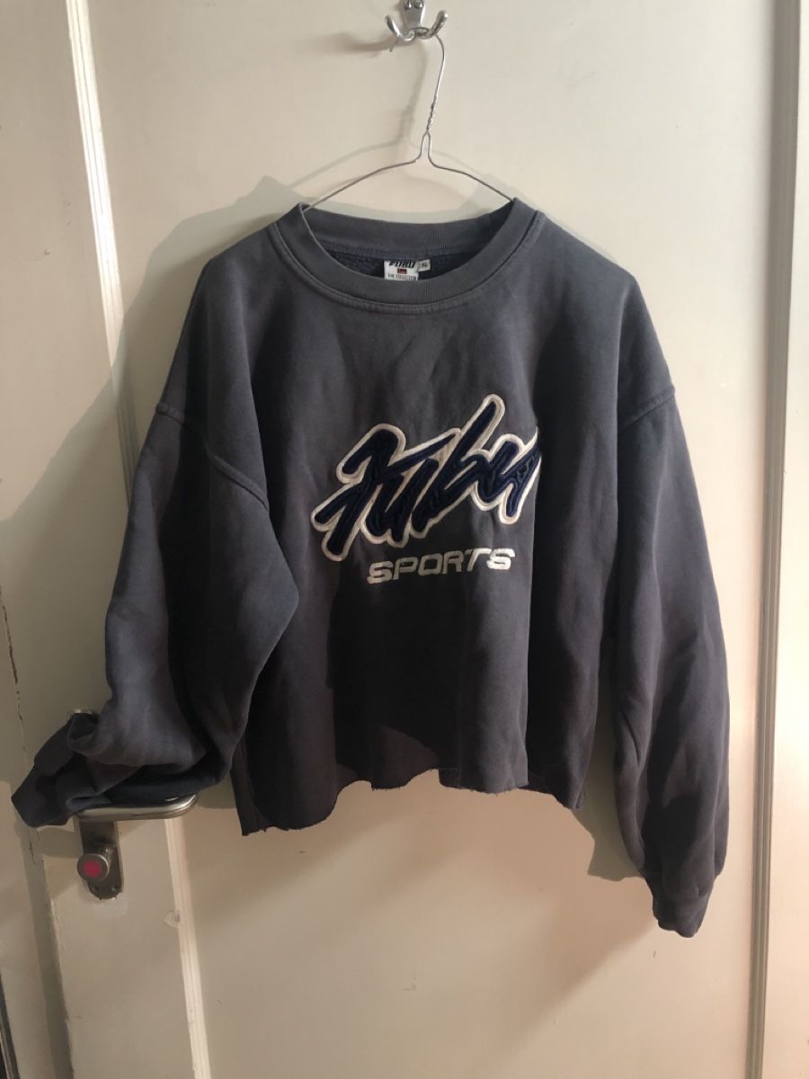 Pullover & Sweatshirts: VINTAGE Fubu Pullover // Cropped – Gebraucht aus Zürich von aurelia_nater