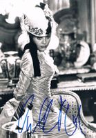 Ornella Muti 1955- Autogramm signiert Foto 15x21cm